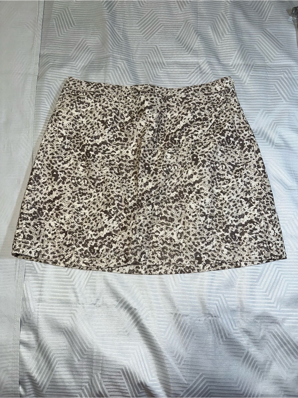 Free People Fake Out Leopard Faux Leather Mini Skirt Size 10